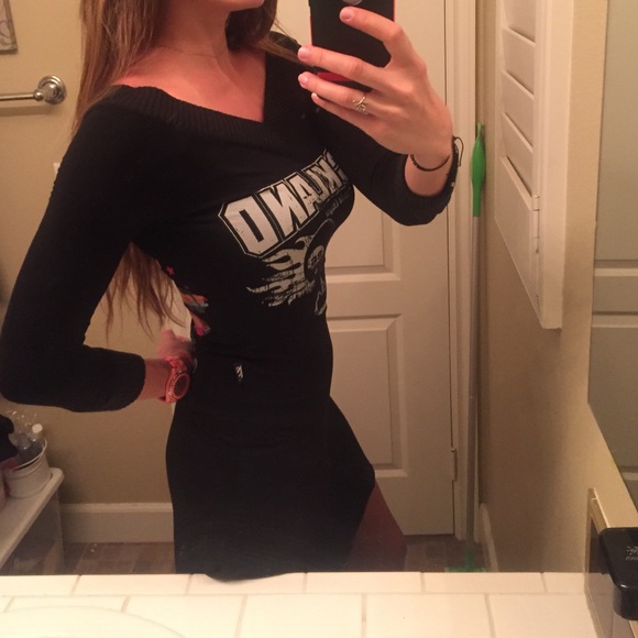 ✨🎸😎super sexy casual fitted, flirty black dress - Picture 2 of 3