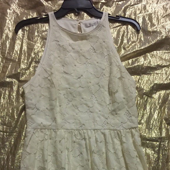 Classy Lace Dress..33 inches❤️