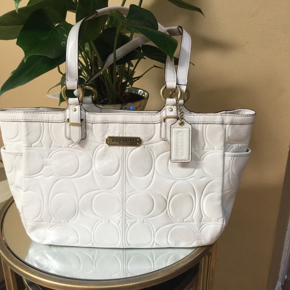 Coach Handbags - COACH IN WHITE ‼️NO TRADE ‼️