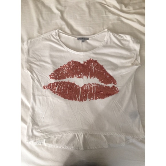 Lip print Charlotte Russe top