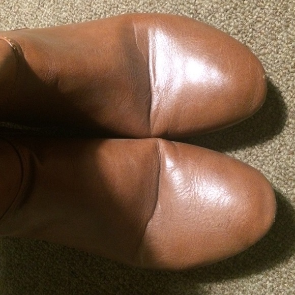 Forever 21 brown boots - Picture 2 of 3