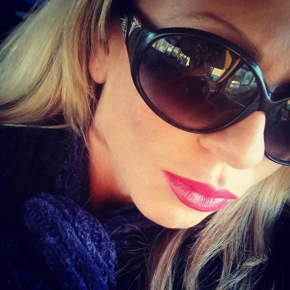 Meet your Posher, Liann