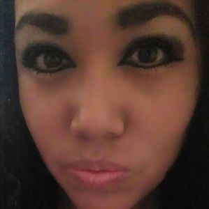 Meet your Posher, Diana