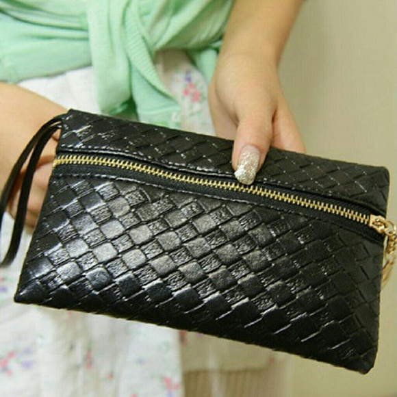 💟SALE💖 Black  Leather Clutch/Evening  Bag Purse - Picture 2 of 3