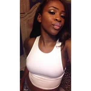 Meet your Posher, Coralie