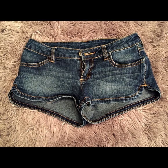 Cute blue jean shorts