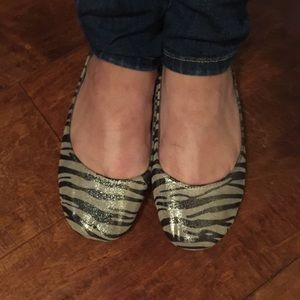 Ballet flats