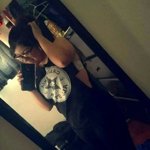 Meet your Posher, Desirae