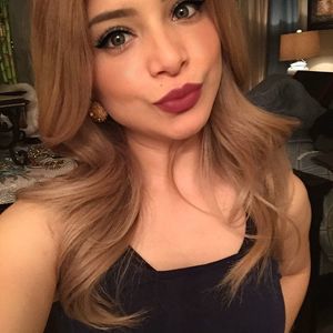 Meet your Posher, Thalia