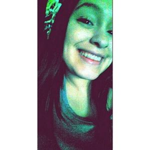 Meet your Posher, Natalie