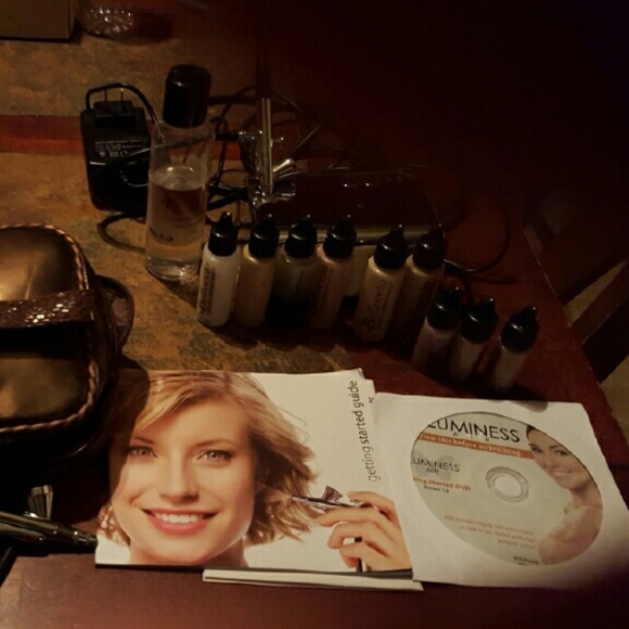 Belloccio air brush makeup light/medium