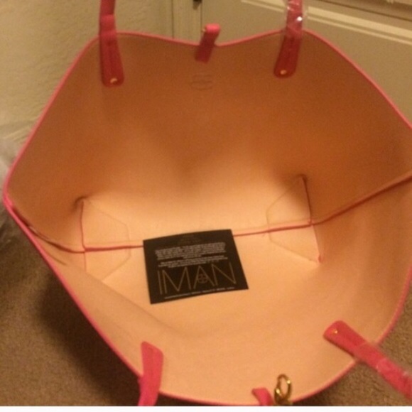 HOST Pick 🎉NEW🎉 Reversible Tote - Picture 3 of 4