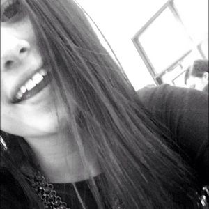 Meet your Posher, Isabella