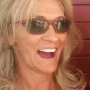 Meet your Posher, Debra