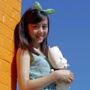 Meet your Posher, Benetta