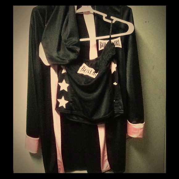 Boxer girl Halloween costume