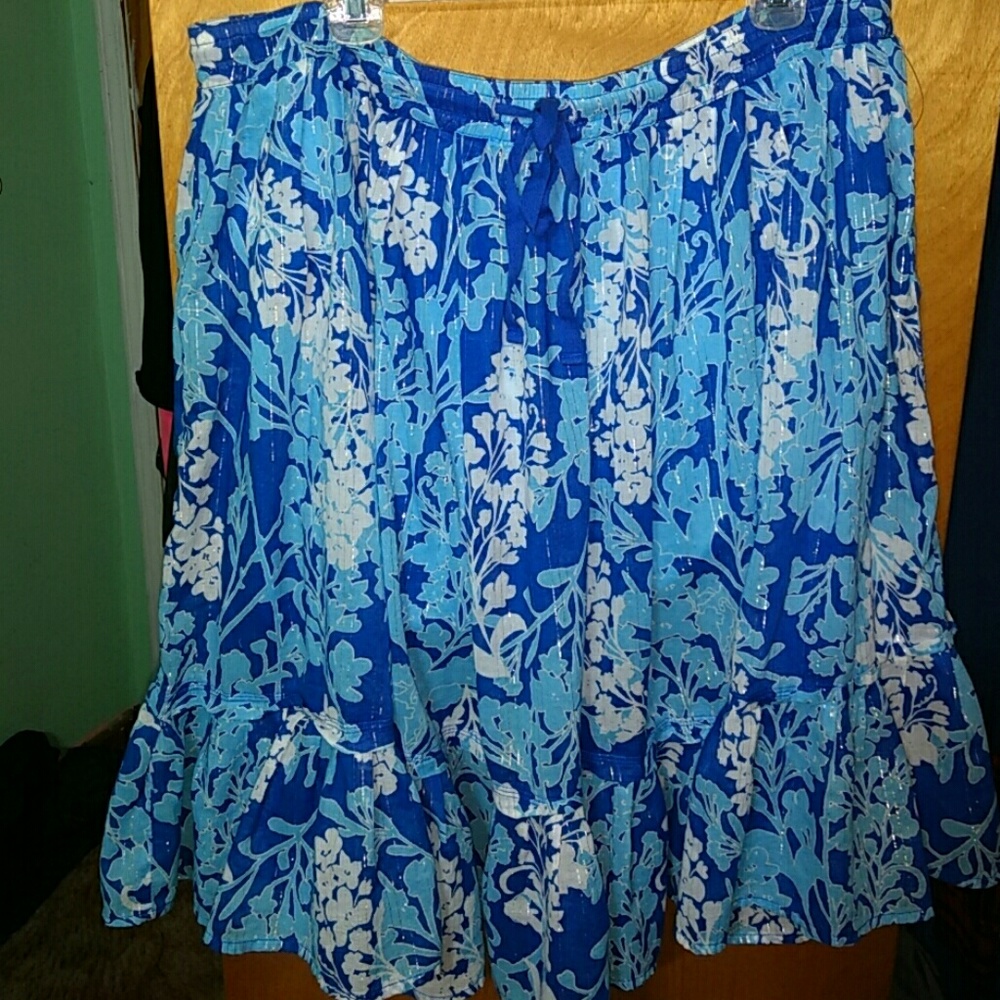 ON Skirt