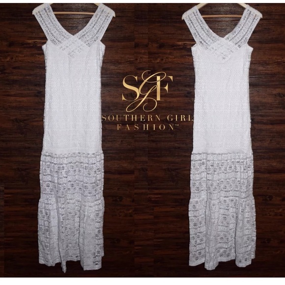 NIGHTCAP Lace Maxi Dress Long Draped Stretchy Gown - Picture 4 of 7