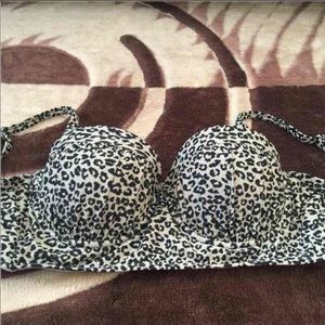 Medium bikini top