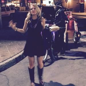 Meet your Posher, Chrissy