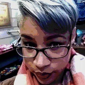 Meet your Posher, Monica