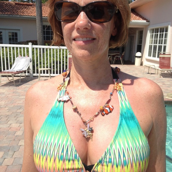 Angel with her ocean friends - Picture 1 of 3