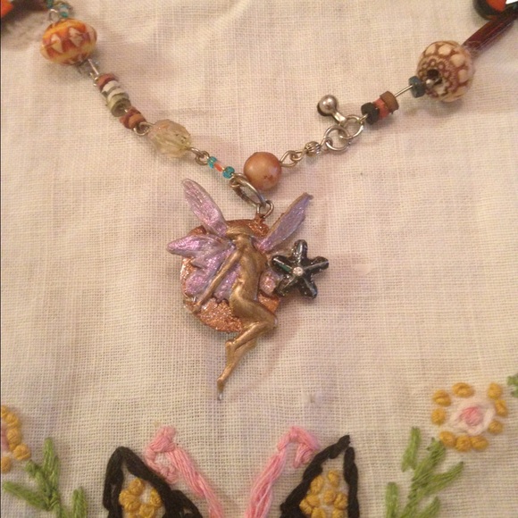 Angel with her ocean friends - Picture 2 of 3