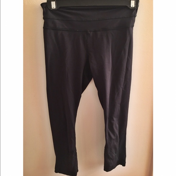 Lululemon runners crop leggings