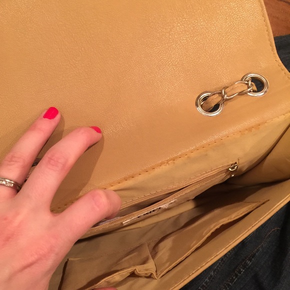 Gifted. Quilted purse - Picture 3 of 4