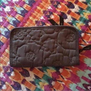 Thirty-one quilted poppy wallet