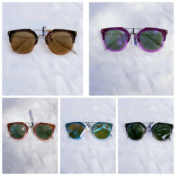 Fashion Sunglasses - Picture 2 of 5