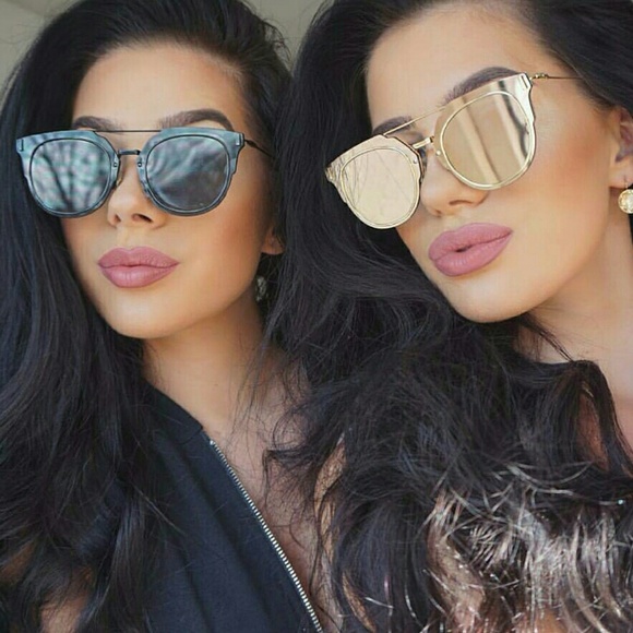 Fashion Sunglasses - Picture 3 of 5