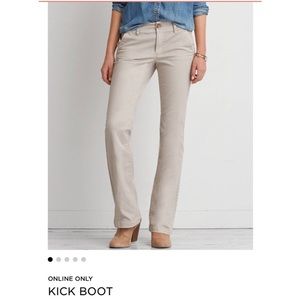Boot Kick American Eagle Tan Pants