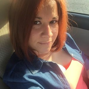 Meet your Posher, Dorcas