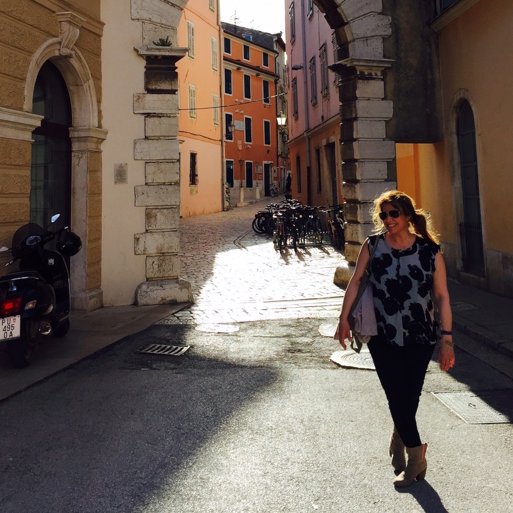 Meet your Posher, Dana