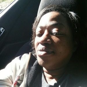 Meet your Posher, Frances