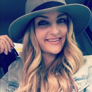 Meet your Posher, Kate