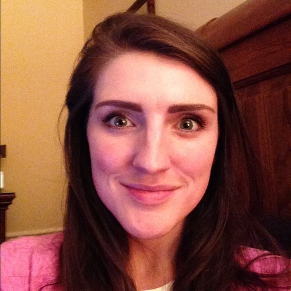 Meet your Posher, Brittany - Picture 1 of 1
