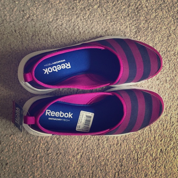 Reebok memory tech shoes.