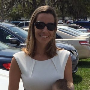 Meet your Posher, Elaine