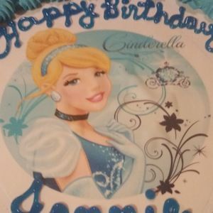 Meet your Posher, Jennie