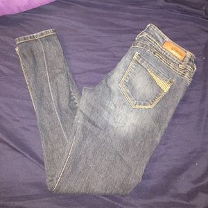 Skinny jeans