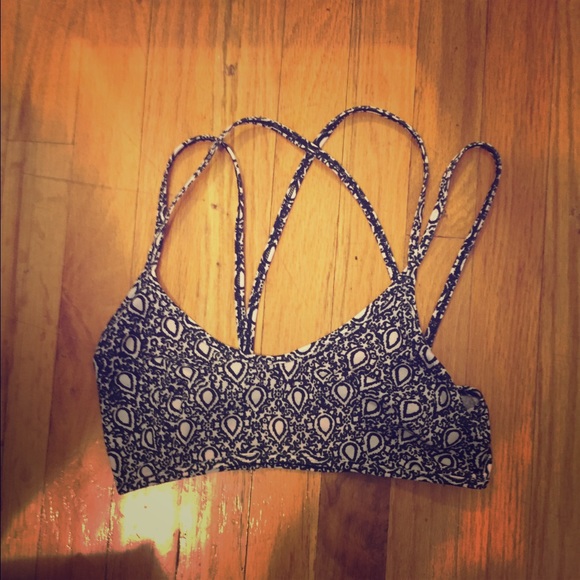 NWOT Silence + Noise UO Bralette