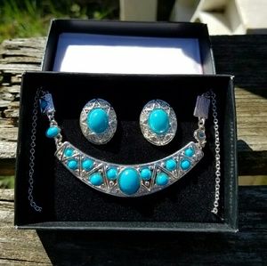 Western Embellished Necklace and Earring Gift Set
