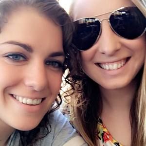 Meet your Posher, Ivory