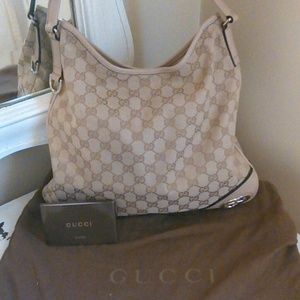 Authentic Gucci shoulder bag blush pink