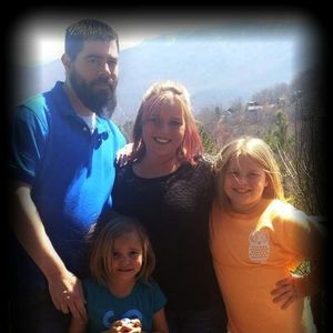 Meet your Posher, Lacey