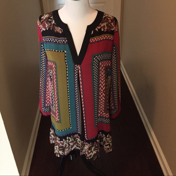 Boutique tunic top.
