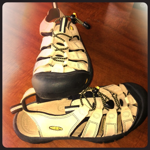 Keen water shoes