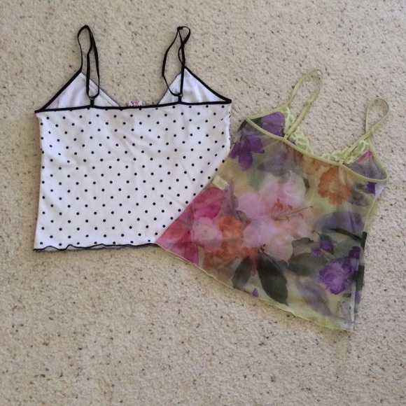 🎉 HP 5/30/16 🎉 set of 2 camis - Picture 2 of 4